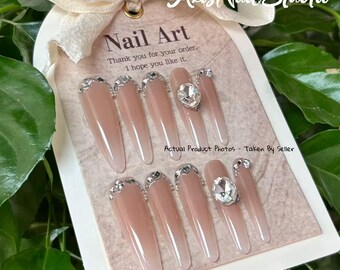 Nude Pink Strass Drücken Sie auf die Nägel, Elegante Mandel Kleber auf den Nägeln, Soft Glam Crystal Handgemachte Nägel Für Hochzeit, Braut & Alltag