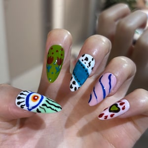 Funky Abstract Evil Eye Cow Print Press On Nails, Almond Colorful Hand Drawn Cartoon Fake Nails, Y2K Vibrant Summer Handmade False Nails