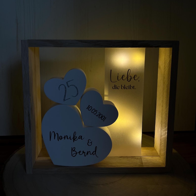 Personalisiertes Geschenk für Ehepaar zur Silberhochzeit mit modernem Holzrahmen