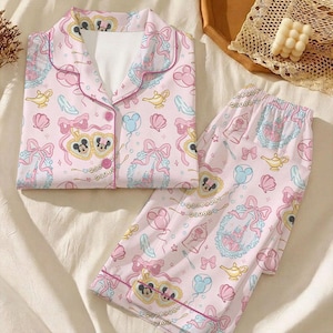 Pigiama Disney Magical Park, pigiama Disneyland Snacks, pigiama Disney Spring Magical, pigiama Topolino e i suoi amici
