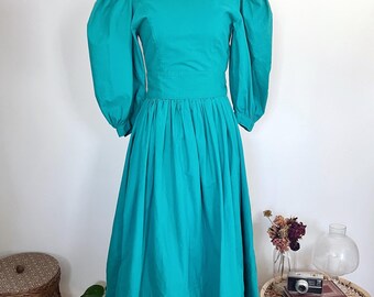 Vintage Laura Ashley blågrön bomullsklänning | Tillverkad i Storbritannien, puffärmad sagobok-midiklänning