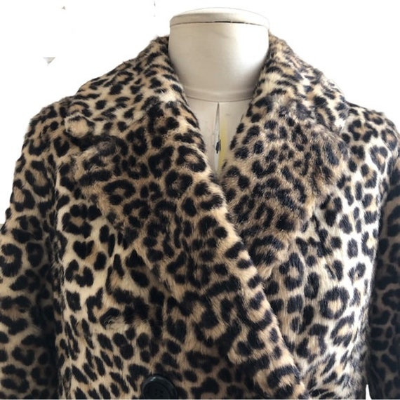 Fairmoor vintage 1970s faux leopard fur jacket si… - image 2