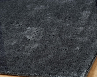 Handmade Silk Viscose Rug: Navy Blue, Soft & Shiny