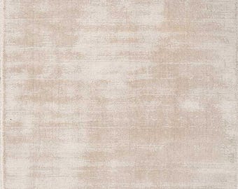Handloom Silk Viscose Rug: Grey, Smooth Texture, Minimalist Design