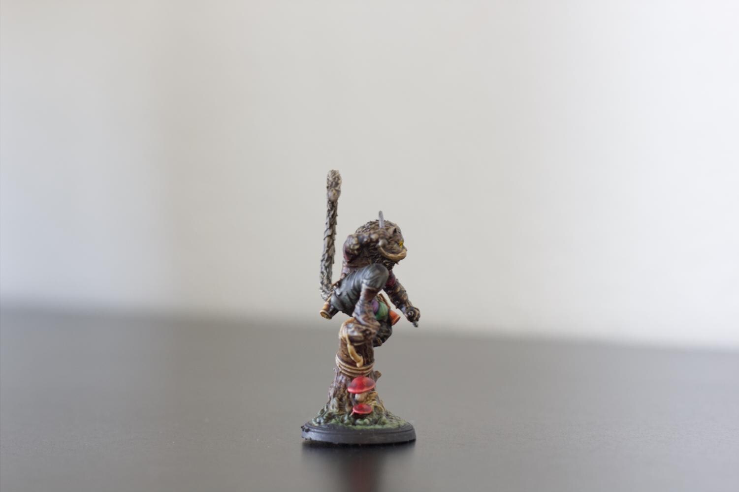 Simiah Rogue Ranger Assassin Miniature – Hand Painted Daggerheart Dnd ...