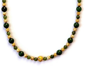 Jade en Fancy Gold Bead Choker, Groene Jade Ketting, Edelsteen Choker, Handgemaakte Kraal Choker, Cadeau voor haar, Vrouwen accessoire, Meisje Cadeau