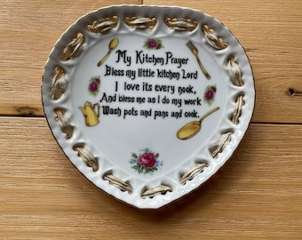 Vintage kitchen prayer plate