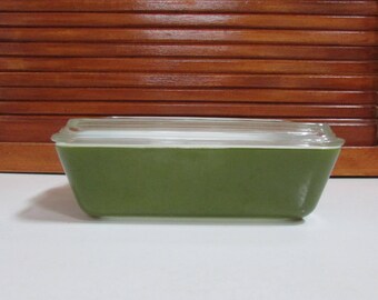Pyrex Green 1.5 Quart Casserole with Lid