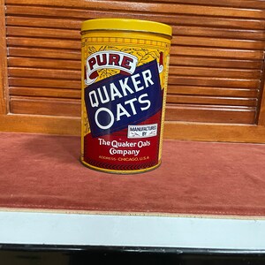 Vintage Quaker Oats tin