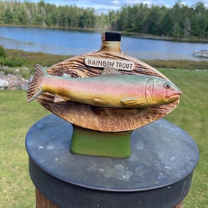 古酒　ジムビーム　Rainbow Trout デキャンタ　1975年　ウイスキー Vintage 1979 Jim Beam Rainbow Trout Liquor Decanter - Etsy