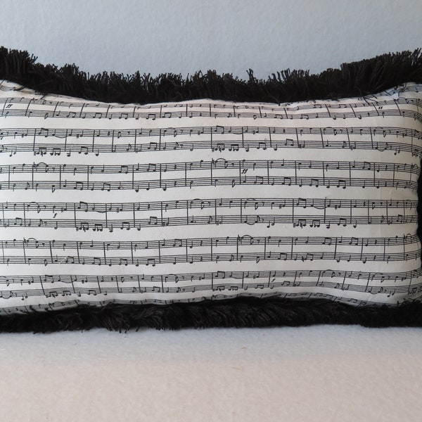 Music Notes Pillow in Black White with Black Fringe / Black and White Pillow / Music Fan Pillow / Accent Pillow / Decorative Pillow