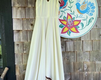 Vintage 70s handkerchief hem dress cream with light and dark brown ribbon trim disco era groovy dress