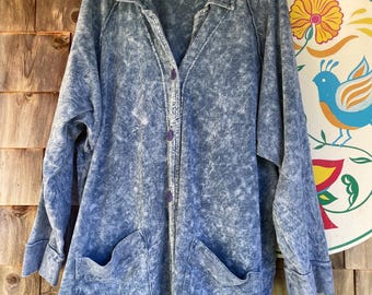 Vintage 80s acid wash batwing jacket by Saga oversized