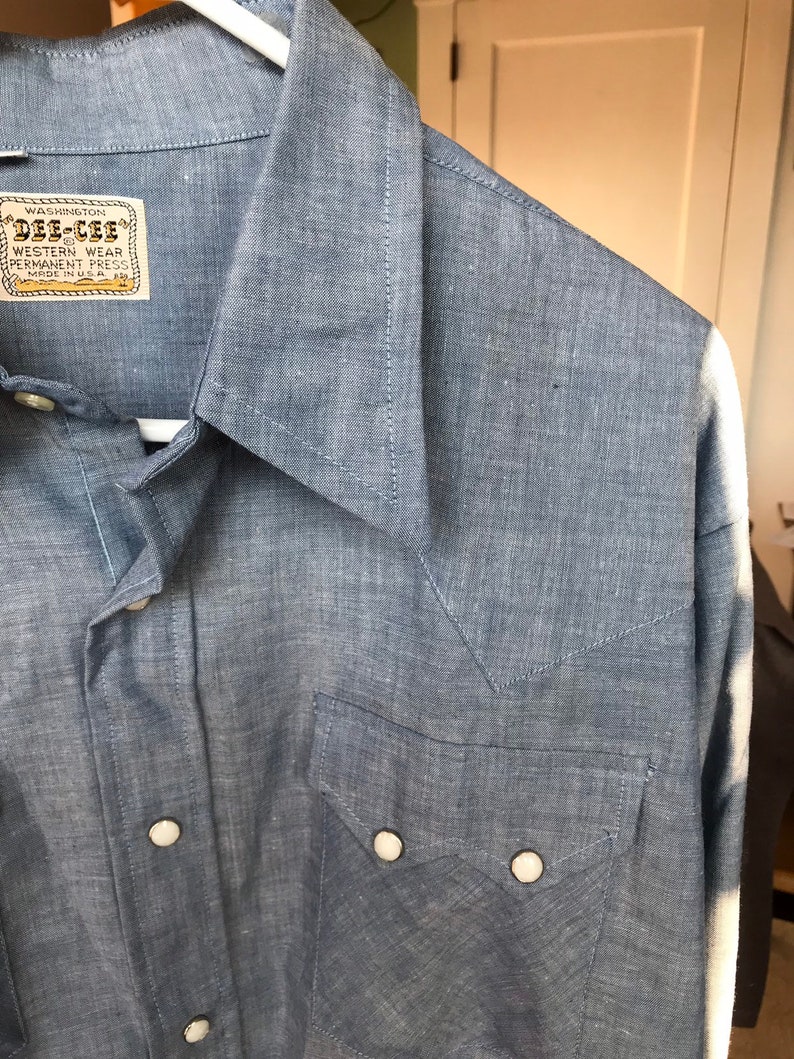 Vintage shirt pearl snap chambray western shirt by Dee Cee large