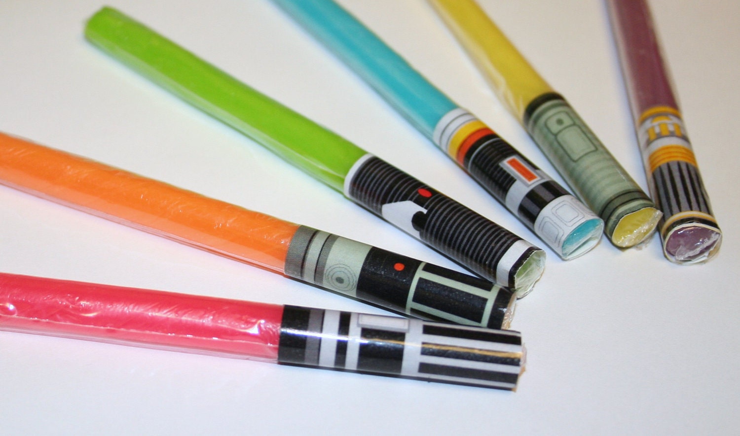 20 Star Wars Candy Lightsabers Similar to Darth Vader Yaddle Etsy