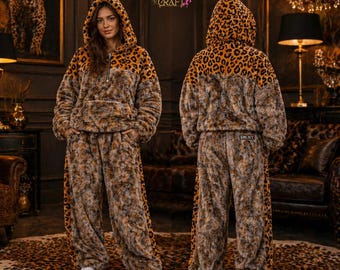 Damen Leopard Kunstpelz Trainingsanzug Set | Plüsch Übergroßer Hoodie & Jogger | Gemütliches Winter Loungewear Outfit