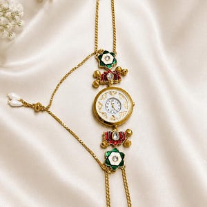 Indische Kundan- und Meenakari-Armbanduhr für Damen, vergoldete, verstellbare Armbanduhr mit Glöckchen, festliches Brautgeschenk
