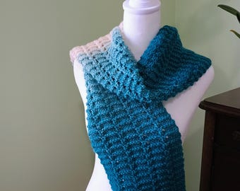 Handmade knit scarf: Ombre turquoise and cream