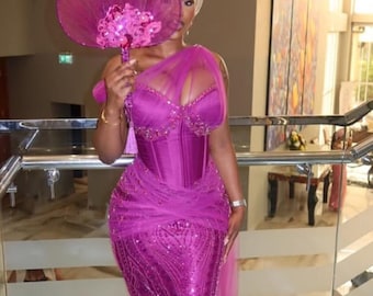 Lyxig pärlbroderad spetsklänning i Aso Ebi-stil, elegant Owambe-brudklänning | Handpärlad
