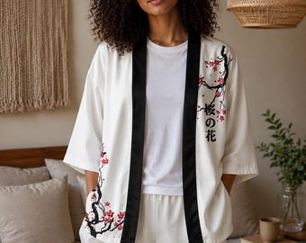 Kimono cárdigan japonés con estampado de flores de cerezo para mujer y hombre, chaqueta Sakura Haori, ropa de estar por casa ligera de estilo bohemio, prenda de abrigo floral asiática.