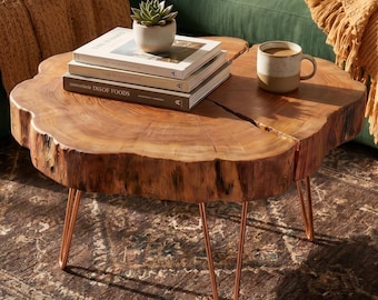 Rustieke salontafel, minimalistische eiken meubelen, op maat gemaakt interieur.