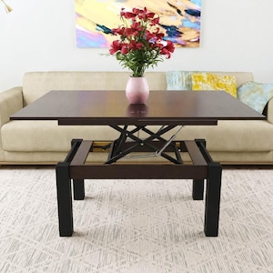 Mesa de centro transformable de óxido negro wengué: mesa de comedor plegable moderna para espacios habitables inteligentes.