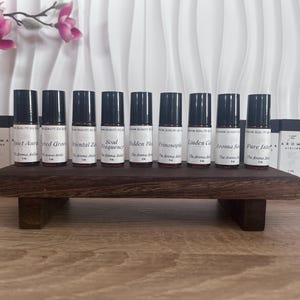 Perfumes Naturais de Aromaterapia: Misturas de Óleos Essenciais Botânicos