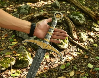 Handmade Damascus Steel Long Sword, Medieval Knight Collectible, Leather Sheath
