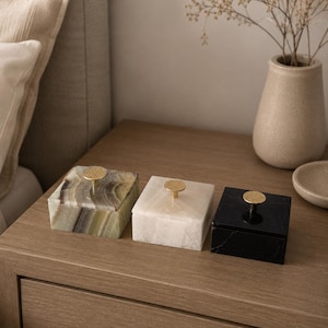 Luxury Marble & Onyx Jewelry Box with Gold Knob – Natural Stone Trinket Box, Elegant Vanity Storage, High-End Keepsake Gift