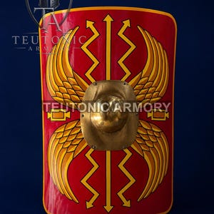 手作りのローマ式スクトゥム盾｜真鍮製ボス付きスチール製レギオナリ、手描き（18×30インチ）