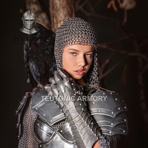 Women's Steel Knight Armor: Medieval Chainmail Cosplay Outfit, Warrior Costume