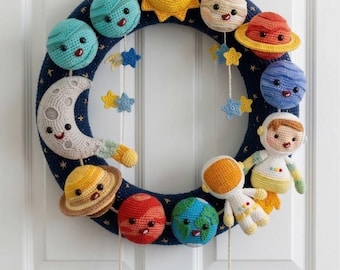 Weltraum Kranz Häkelanleitung, Sonnensystem Kinderzimmer Deko, Amigurumi Planeten Sonne Mond Astronaut, Kinderzimmer Wandbehang PDF