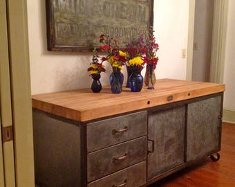 Industrial kitchen island - Galvanized with butcher block top