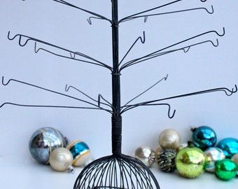 Vintage style wire christmas tree - NOS / Back order