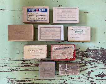 Antique / Vintage apothecary  Medicine / Pills box /containers