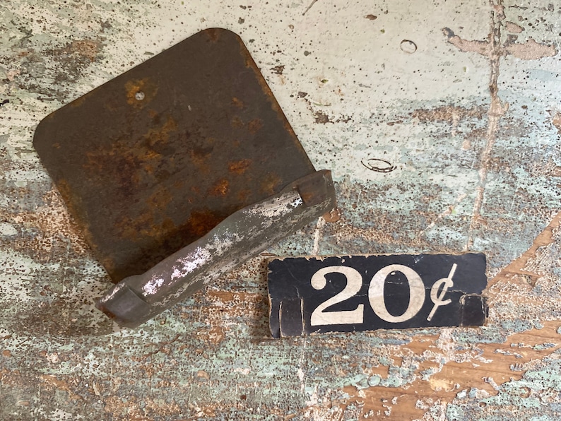 Vintage Metal Price Tag Holder: General Store Display image 3