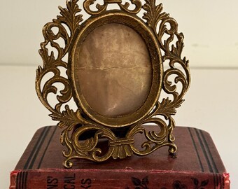 Antique Victorian Picture Frame / Miniature
