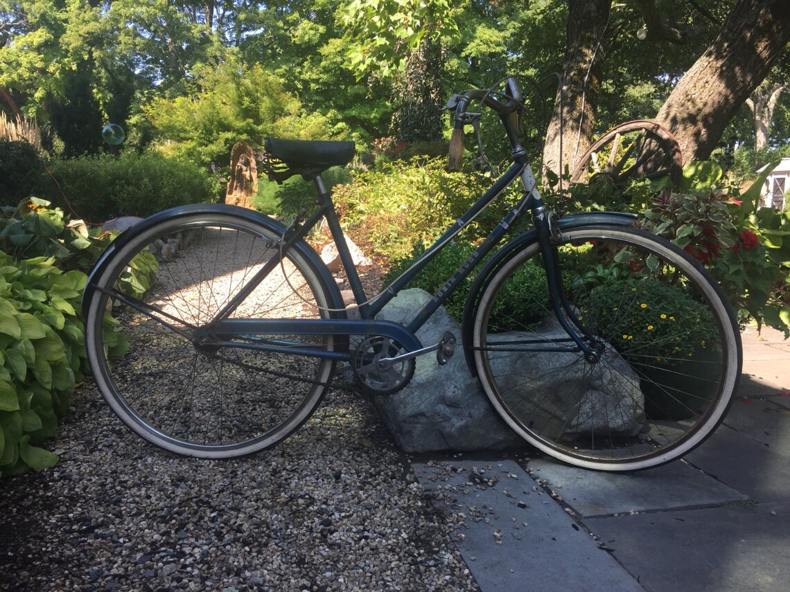 Vintage Robin Hood bicycle with a license plate Etsy