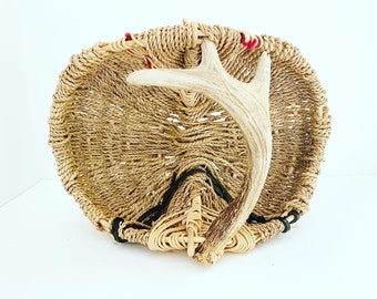 Woven wall Basket with a deer Antler