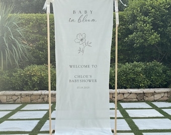 Niestandardowy materiałowy napis powitalny na baby shower, baner „Baby in Bloom”, kwiatowe dekoracje na baby shower, spersonalizowany prezent na baby shower, wiszący napis