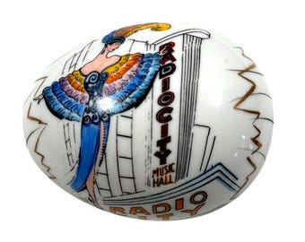 RARE Antique Art Deco Radio City Music Hall Hand-Painted Porcelain Decorative Egg