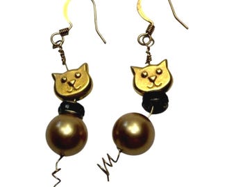 Vintage Cat Drop Earrings W/ Rhinestone Collar Gold Pearl Body Wire Tail 2" Long Unique Design Antique Look