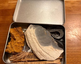 Fire Starter Kit for Bushcraft and Survival