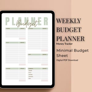 Peut inclure: Une tablette numérique affiche un planificateur budgétaire hebdomadaire minimaliste. Le planificateur comprend des sections pour les revenus, les factures, les dépenses et un résumé. Le texte à droite indique "Weekly Budget Planner, Money Tracker, Minimal Budget Sheet, Digital PDF Download."