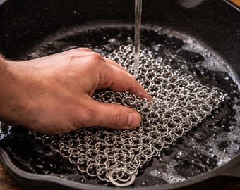 Spazzola per cotta di maglia in ghisa – Pulitore per pentole in acciaio inossidabile