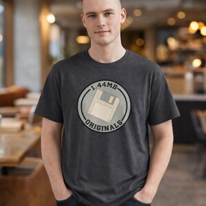 1,44 MB Originals Retro Computer T Shirt Minimal Tech Nostalgia Unisex Jersey Tee