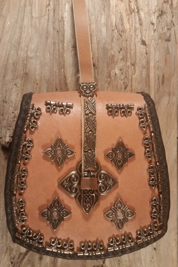 Birka style Belt pouch viking era. | Etsy