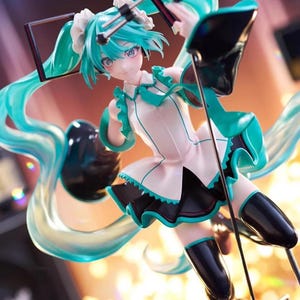 Original Amp Vocaloid Hatsune Miku Figure Miku Birthday 2023