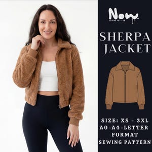 Könnte beinhalten: Eine Frau trägt eine braune Sherpa-Jacke mit Reißverschluss, kombiniert mit einem weißen Oberteil und schwarzen Leggings. Das Bild enthält eine Schnittmustergrafik mit dem Text "SHERPA JACKET" und Größenangaben.