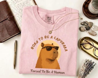 Camiseta "Nacido para ser un capibara", divertida camiseta con temática de animales espirituales, colores cómodos, regalo para amantes de los capibaras.